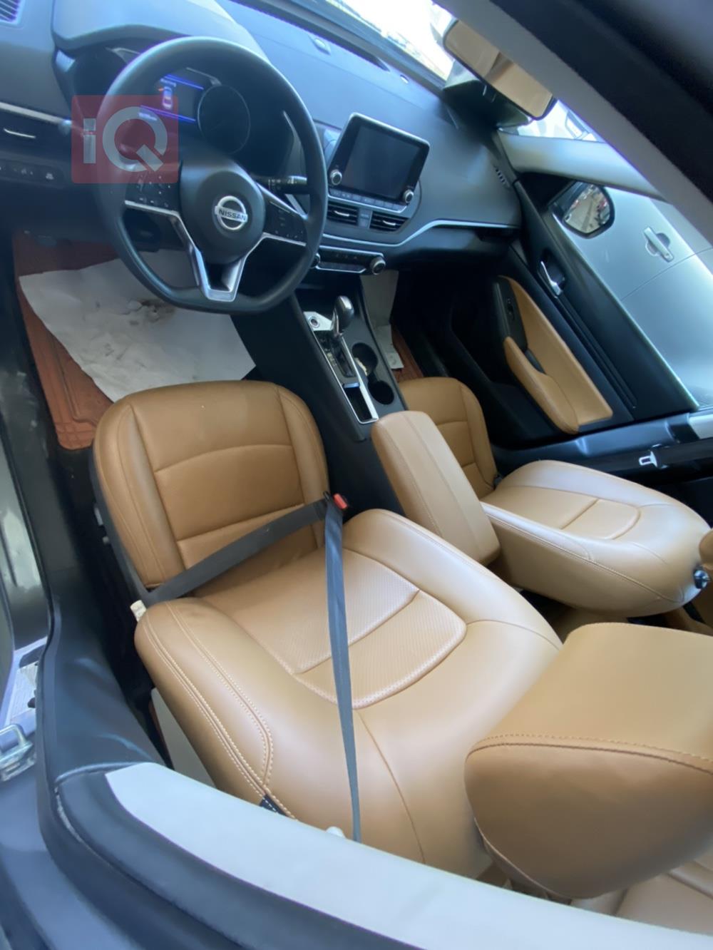 نیسان ئەلتیما